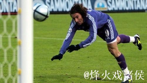 前佛罗伦萨球员里加诺：退役后为了谋生，我重返工地当瓦匠