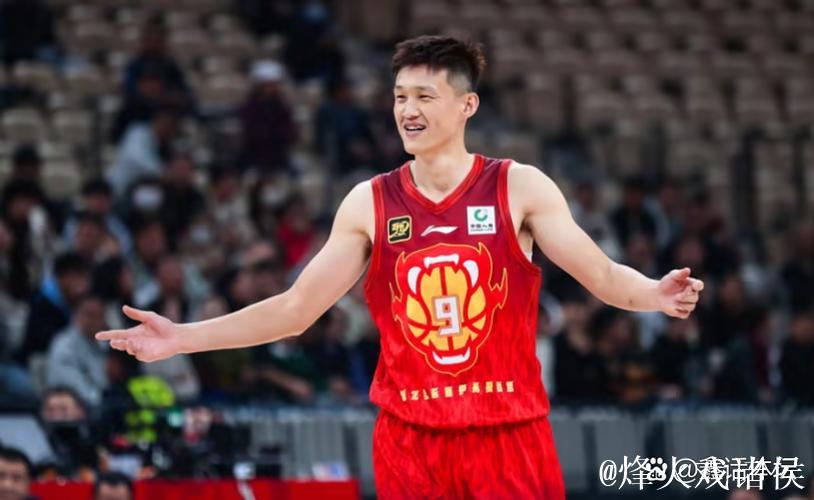 周鹏19分深圳不敌广东 洛夫顿43+18上海胜天津